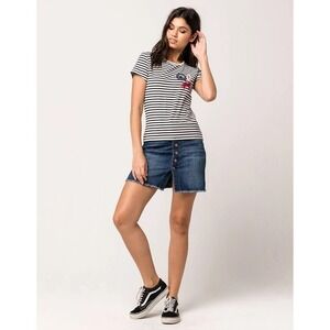 NWT Roxy Women's Black & White Striped Taffy Crab Patch‎ T-Shirt Small
